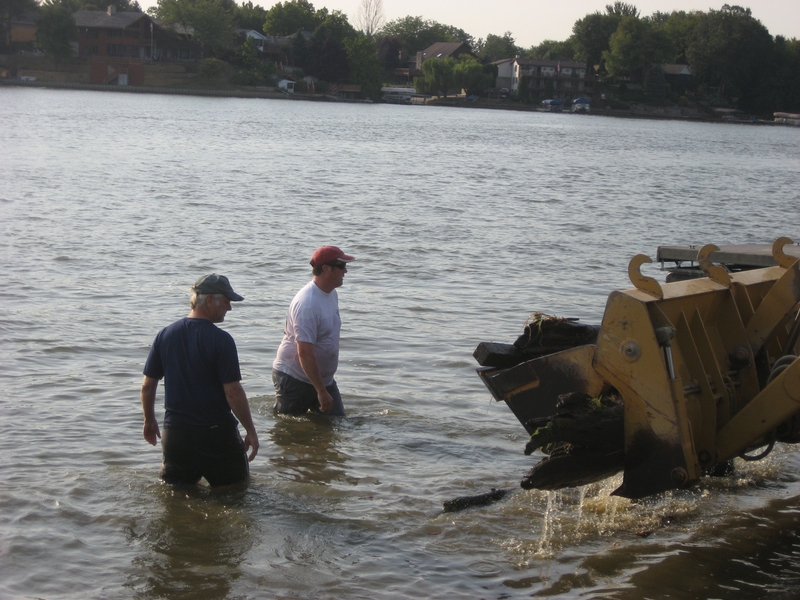 lake-clean-up-sept-2013-015