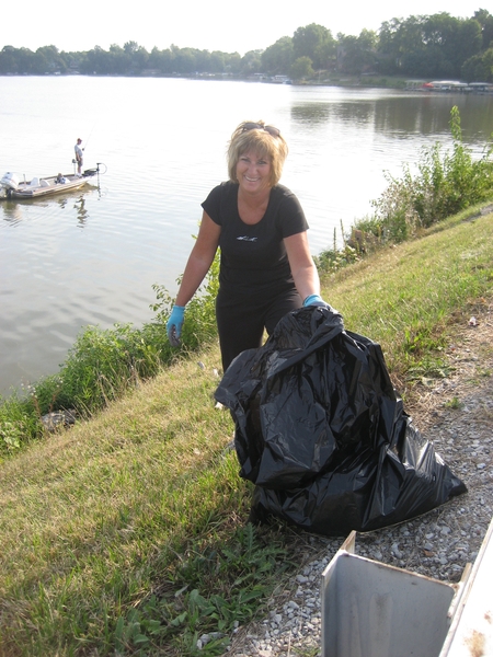 lake-clean-up-sept-2013-017