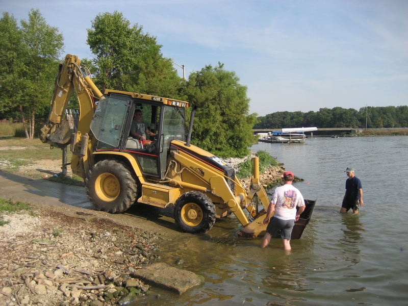 lake-clean-up-sept-2013-033