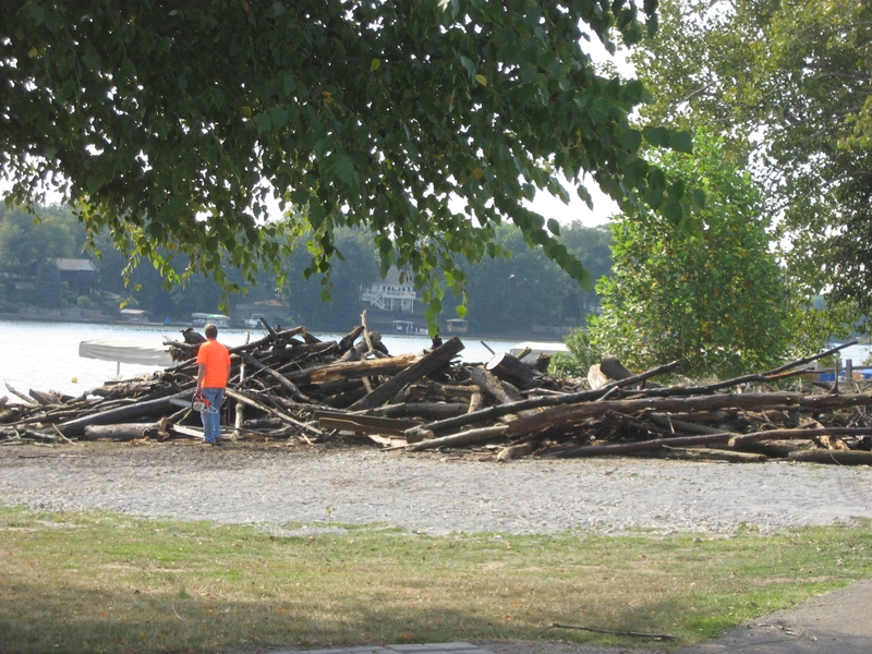 lake-clean-up-sept-2013-062